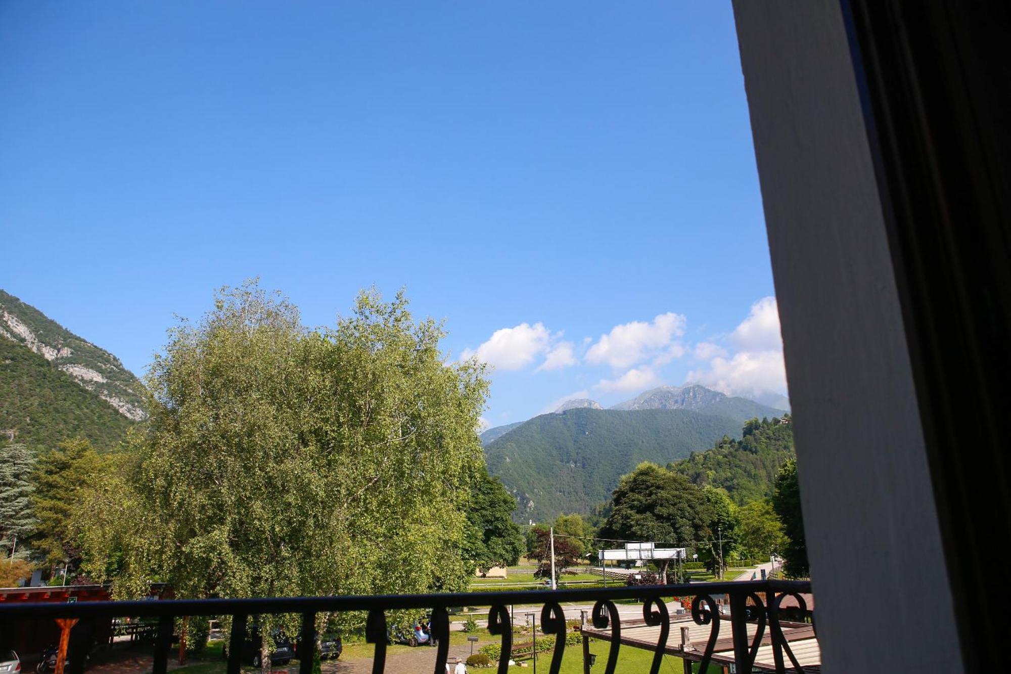 Hotel Lido Pieve Di Ledro Luaran gambar